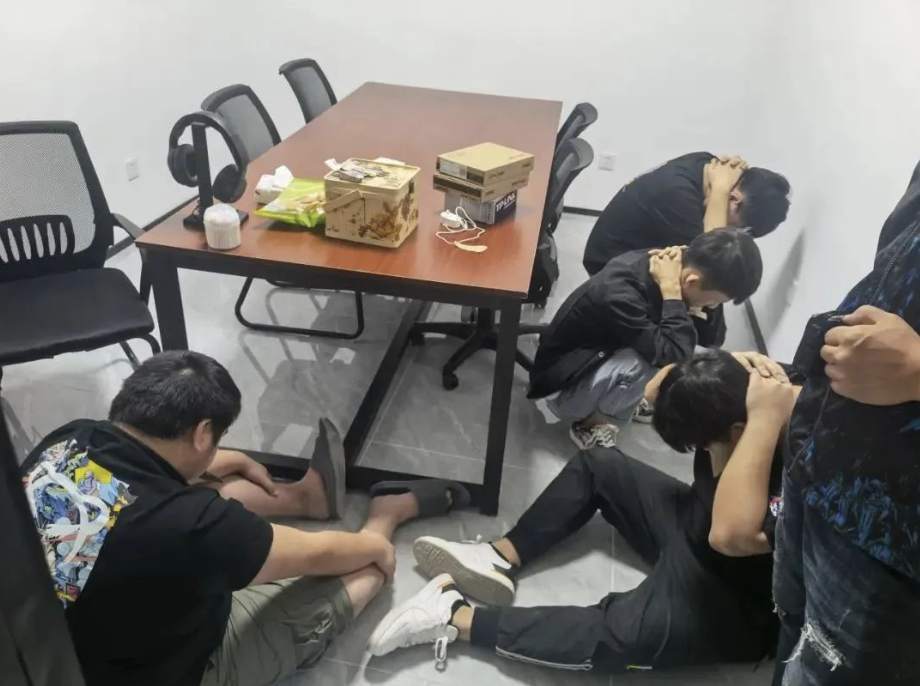最新网课事件与小巷中的隐藏宝藏，特色小店的奇遇